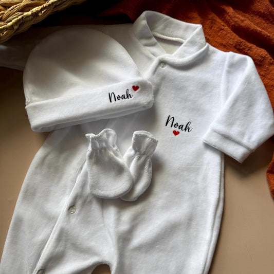 Tenue de naissance personnalisée bébé – Ensemble 3 pièces en velours – Pyjama naissance personnalisé, cadeau naissance