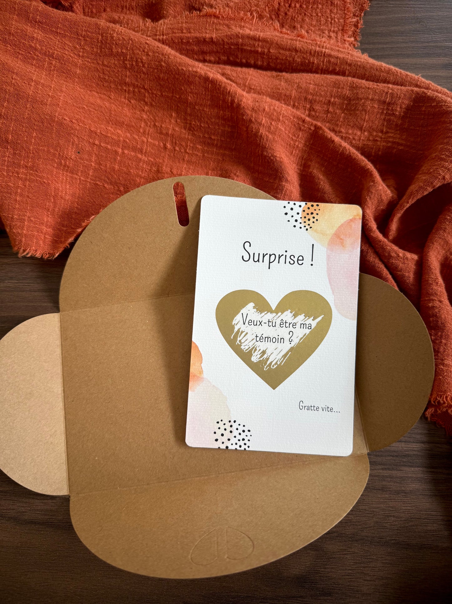 Carte à gratter demande témoin mariage  "veux-tu être ma témoin ?"