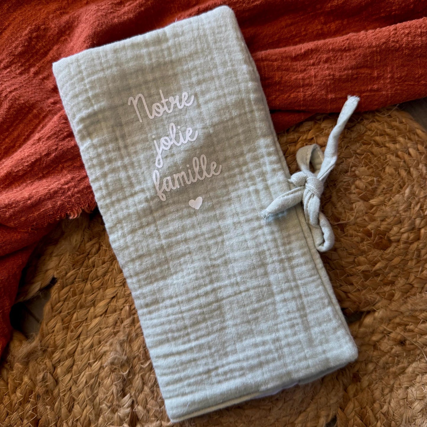 Protège livret de famille personnalisé en gaze de coton – Housse livret de famille – Cadeau de mariage, naissance ou baptême