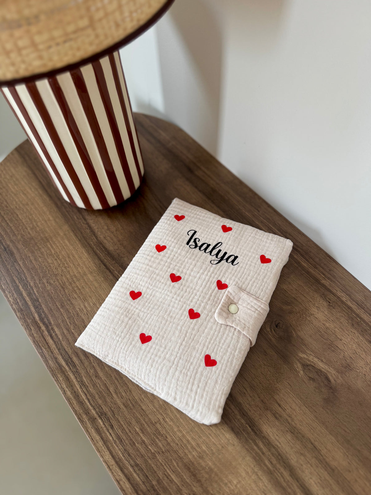 Protège carnet de santé bébé personnalisé en gaze de coton, cadeau naissance personnalisé